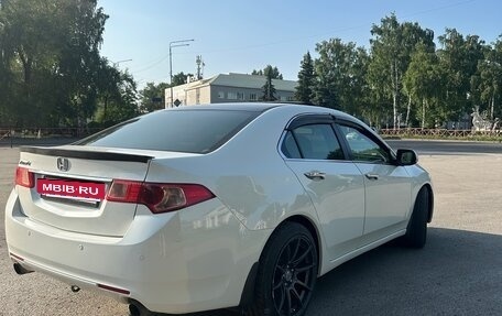 Honda Accord VIII рестайлинг, 2012 год, 1 750 000 рублей, 3 фотография