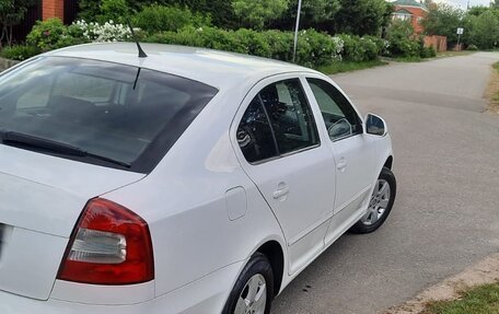 Skoda Octavia, 2011 год, 750 000 рублей, 3 фотография