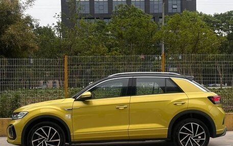 Volkswagen T-Roc I, 2024 год, 2 287 000 рублей, 8 фотография