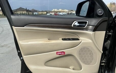 Jeep Grand Cherokee, 2013 год, 1 850 000 рублей, 13 фотография
