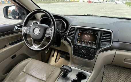 Jeep Grand Cherokee, 2013 год, 1 850 000 рублей, 28 фотография