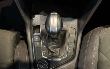 Volkswagen Tiguan II, 2018 год, 2 390 000 рублей, 31 фотография