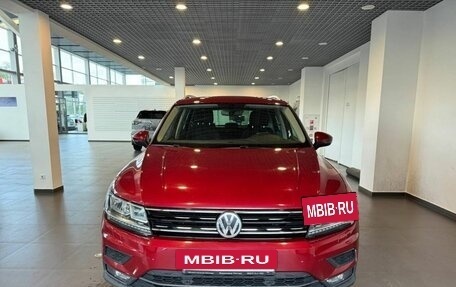 Volkswagen Tiguan II, 2018 год, 2 390 000 рублей, 8 фотография