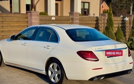 Mercedes-Benz E-Класс, 2019 год, 2 299 000 рублей, 5 фотография