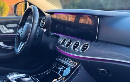 Mercedes-Benz E-Класс, 2019 год, 2 299 000 рублей, 9 фотография