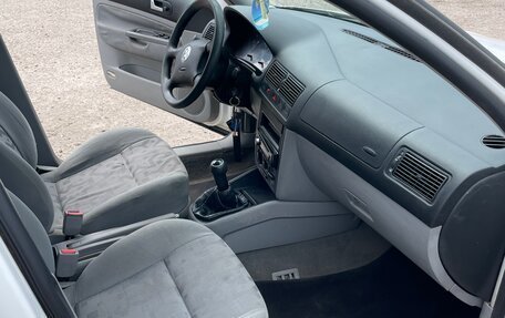 Volkswagen Golf IV, 1998 год, 300 000 рублей, 10 фотография