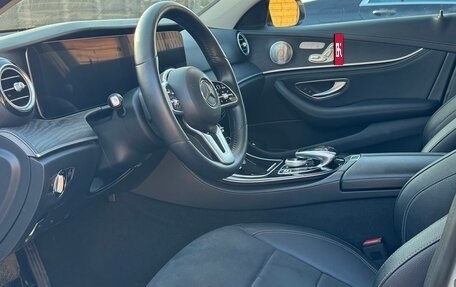 Mercedes-Benz E-Класс, 2019 год, 2 299 000 рублей, 6 фотография