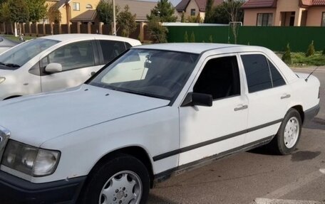 Mercedes-Benz W124, 1987 год, 390 000 рублей, 3 фотография