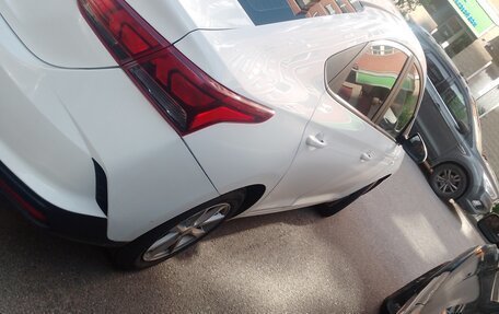 Hyundai Solaris II рестайлинг, 2021 год, 1 250 000 рублей, 6 фотография