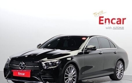 Mercedes-Benz E-Класс, 2022 год, 3 242 000 рублей, 4 фотография