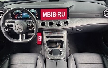 Mercedes-Benz E-Класс, 2022 год, 3 242 000 рублей, 19 фотография