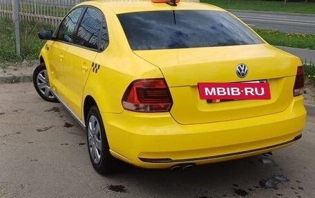 Volkswagen Polo VI (EU Market), 2018 год, 1 300 000 рублей, 3 фотография