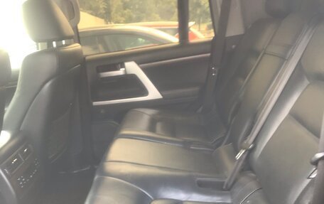 Toyota Land Cruiser 200, 2018 год, 6 000 000 рублей, 17 фотография