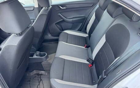 Skoda Rapid I, 2017 год, 810 000 рублей, 6 фотография