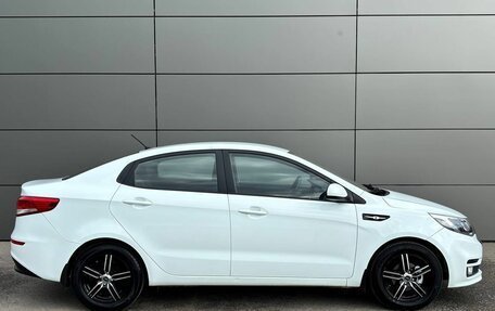 KIA Rio III рестайлинг, 2016 год, 1 000 000 рублей, 5 фотография