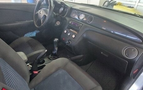 Mitsubishi Outlander III рестайлинг 3, 2008 год, 700 000 рублей, 8 фотография