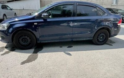 Volkswagen Polo VI (EU Market), 2011 год, 750 000 рублей, 1 фотография