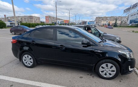 KIA Rio III рестайлинг, 2013 год, 980 000 рублей, 4 фотография