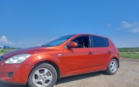KIA cee'd I рестайлинг, 2008 год, 650 000 рублей, 2 фотография
