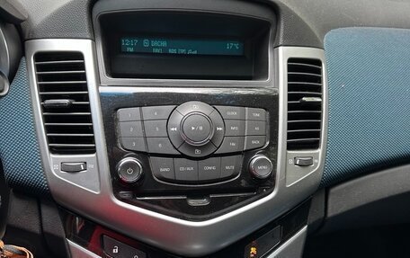 Chevrolet Cruze II, 2012 год, 815 000 рублей, 10 фотография