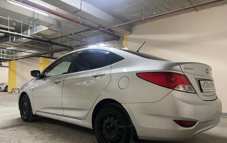 Hyundai Solaris II рестайлинг, 2012 год, 760 000 рублей, 2 фотография