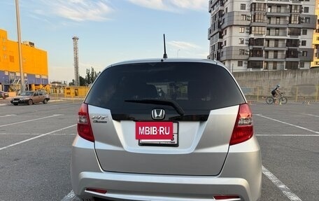 Honda Fit III, 2011 год, 1 095 000 рублей, 4 фотография