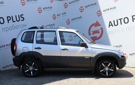 Chevrolet Niva I рестайлинг, 2012 год, 549 000 рублей, 3 фотография