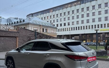 Lexus RX IV рестайлинг, 2021 год, 6 300 000 рублей, 3 фотография