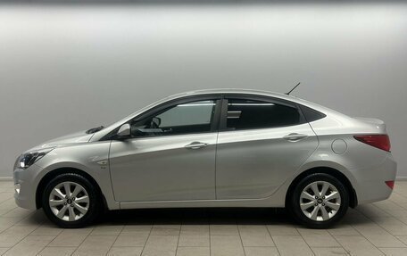 Hyundai Solaris II рестайлинг, 2016 год, 895 000 рублей, 2 фотография