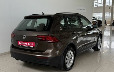 Volkswagen Tiguan II, 2020 год, 2 190 000 рублей, 4 фотография