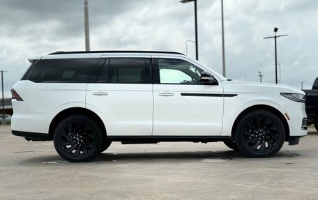 Lincoln Navigator, 2025 год, 15 900 000 рублей, 20 фотография