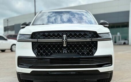 Lincoln Navigator, 2025 год, 15 900 000 рублей, 15 фотография