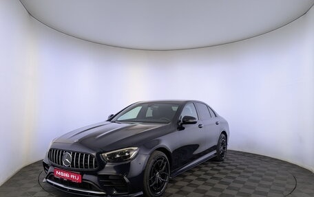 Mercedes-Benz E-Класс, 2020 год, 3 888 000 рублей, 1 фотография