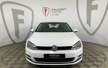 Volkswagen Golf VII, 2014 год, 1 090 000 рублей, 2 фотография