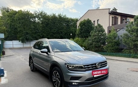 Volkswagen Tiguan II, 2017 год, 2 199 999 рублей, 6 фотография
