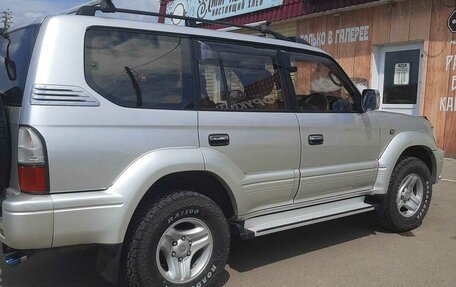 Toyota Land Cruiser Prado 90 рестайлинг, 2002 год, 1 400 000 рублей, 2 фотография