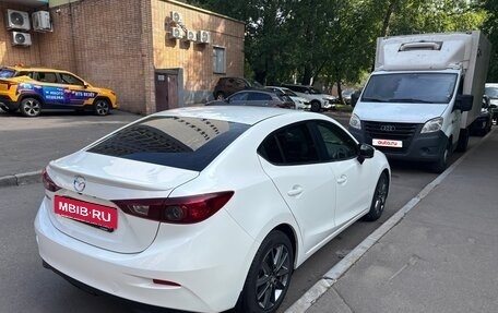 Mazda 3, 2018 год, 1 850 000 рублей, 8 фотография