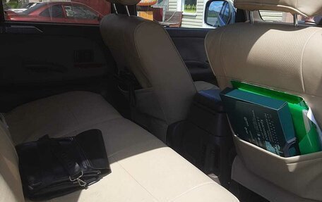 Toyota Land Cruiser Prado 90 рестайлинг, 2002 год, 1 400 000 рублей, 7 фотография