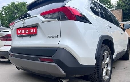 Toyota RAV4, 2022 год, 4 100 000 рублей, 2 фотография
