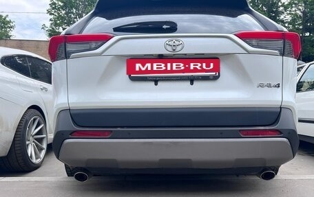 Toyota RAV4, 2022 год, 4 100 000 рублей, 4 фотография