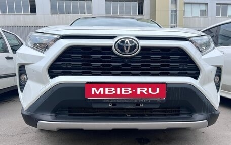 Toyota RAV4, 2022 год, 4 100 000 рублей, 13 фотография