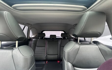 Toyota RAV4, 2022 год, 4 100 000 рублей, 31 фотография