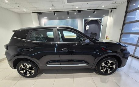Chery Tiggo 4 I рестайлинг, 2025 год, 2 290 000 рублей, 7 фотография