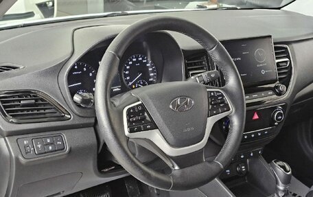 Hyundai Solaris II рестайлинг, 2021 год, 1 875 000 рублей, 11 фотография