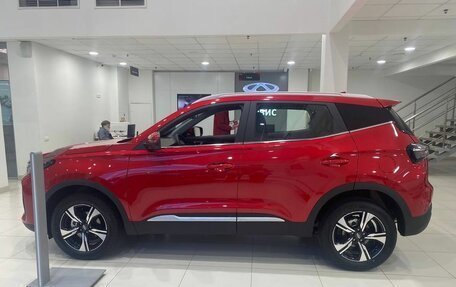 Chery Tiggo 4 I рестайлинг, 2025 год, 2 420 000 рублей, 8 фотография