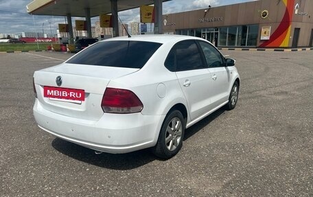 Volkswagen Polo VI (EU Market), 2011 год, 710 000 рублей, 3 фотография