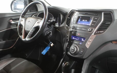 Hyundai Santa Fe III рестайлинг, 2017 год, 2 450 000 рублей, 14 фотография
