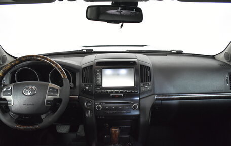 Toyota Land Cruiser 200, 2008 год, 1 979 000 рублей, 7 фотография