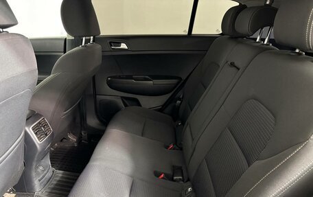 KIA Sportage IV рестайлинг, 2018 год, 1 819 000 рублей, 14 фотография