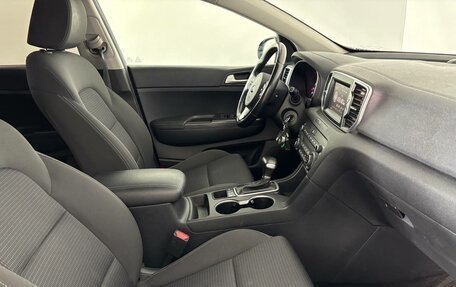 KIA Sportage IV рестайлинг, 2018 год, 1 819 000 рублей, 12 фотография